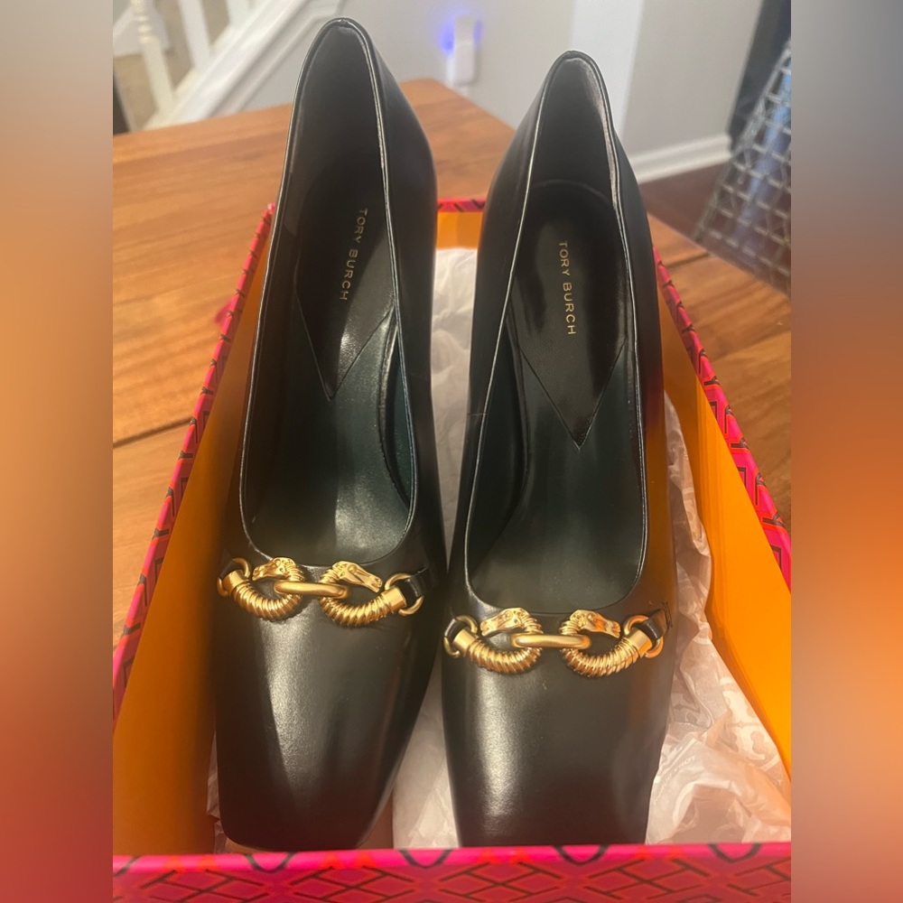 Tory Burch Jessa Pump - Worn ONCE - make my loss your gain #toryburch #j…